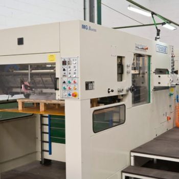 Maquinaria TROPLAST Maquinaria TROPLAST